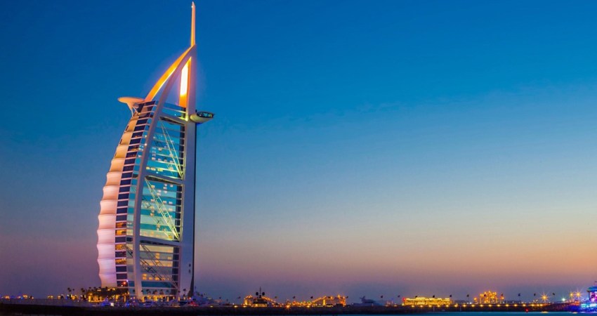 7 Hotel Terbaik dengan Pemandangan Burj Khalifa di Dubai
