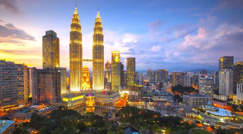 7 Rekomendasi Tempat Wisata Terpopuler di Malaysia
