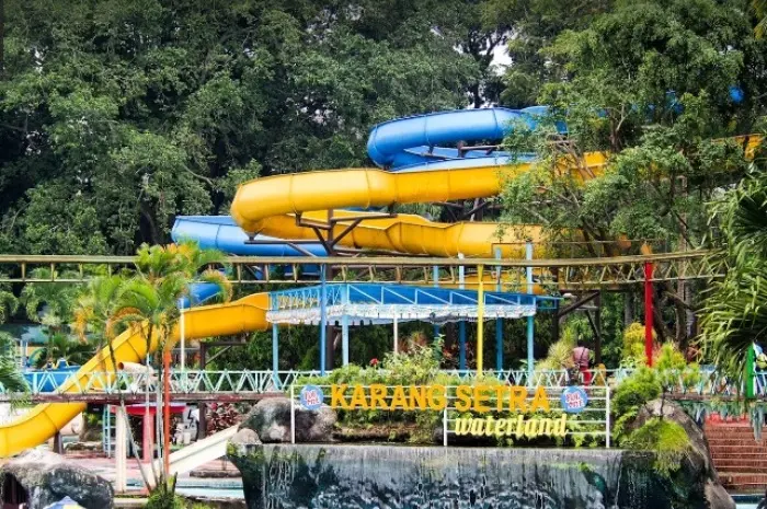 7 Waterpark di Bandung Murah untuk Rekreasi Keluarga