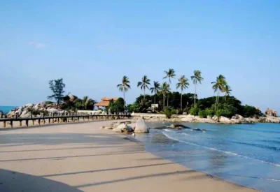 Pantai Tanjung Kasuari, Pantai dengan Pesona Alam yang Menakjubkan di Sorong