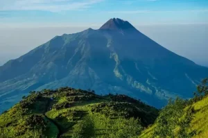 Gunung Terindah di Jawa Barat