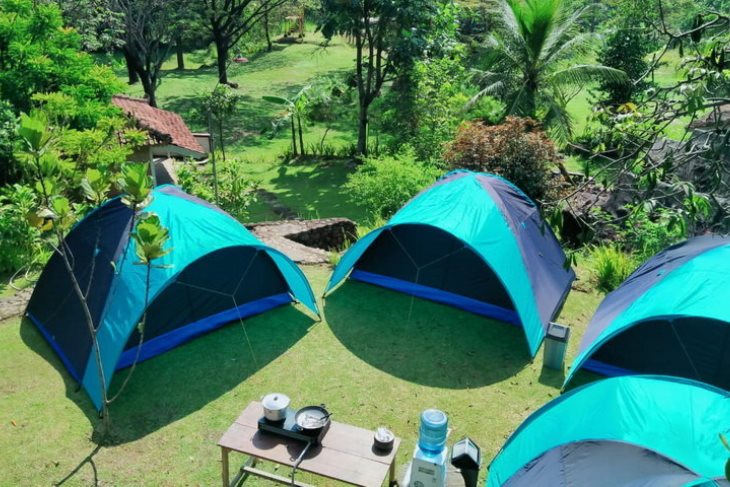 Camping di Sentul: Campas Outbound Camp Camping Bernuansa Tradisional dengan Sentuhan Arsitektur Sunda