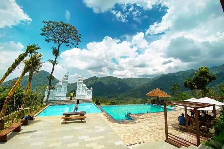 Wisata di Sentul Mandapa Kirana Resort - Staycation Mewah dengan Nuansa Tropis