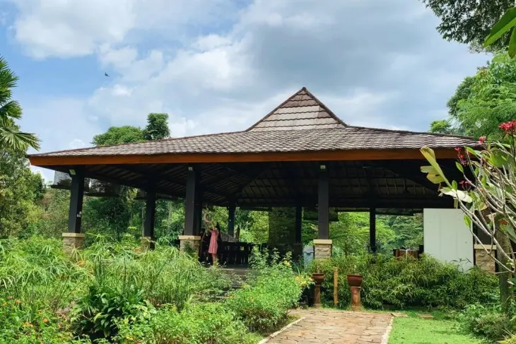 Wisata di Sentul Teras Wangun - Restoran Alam Terbuka dengan Nuansa Instagramable