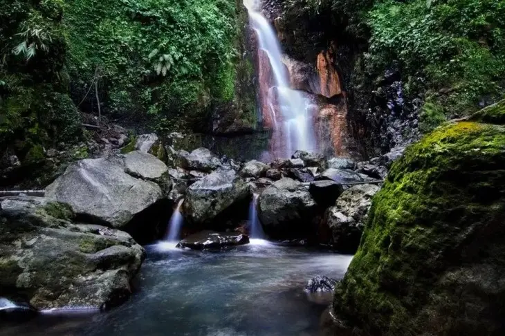 Tarif Tiket dan Jam Operasional