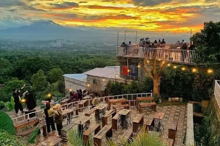 Tempat Wisata di Sentul yang Lagi Hits: Liburan Keluarga, Healing, hingga Hunting Foto!